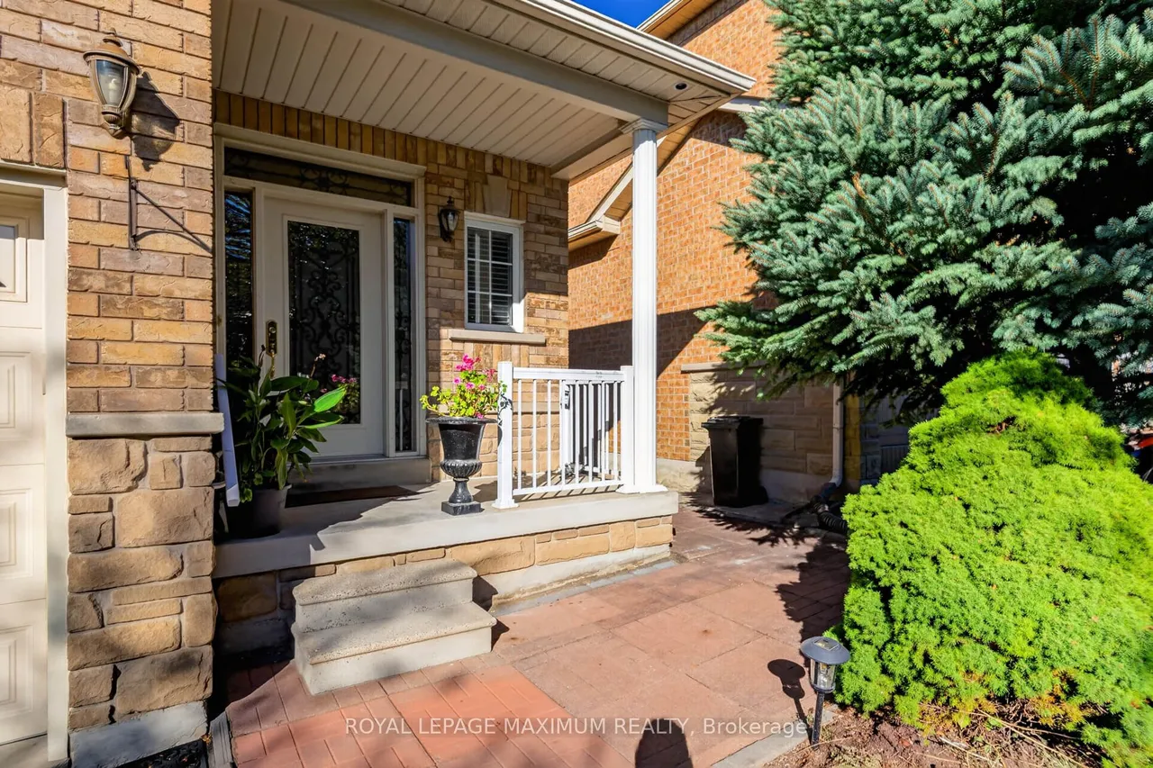 62 Diploma Avenue — photo 3