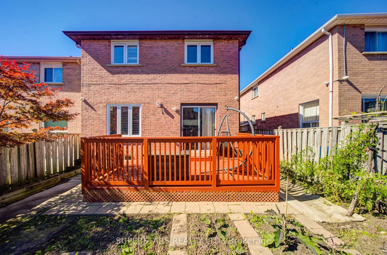75 Marydale Avenue — photo 43