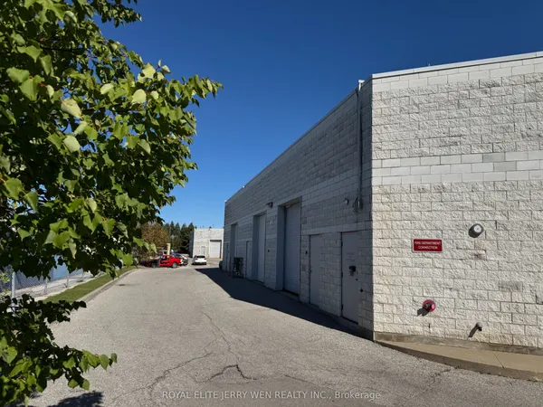 205 Clayton Drive, Unit 12 — photo 2