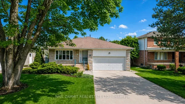 27 Ladyslipper Court — photo 2