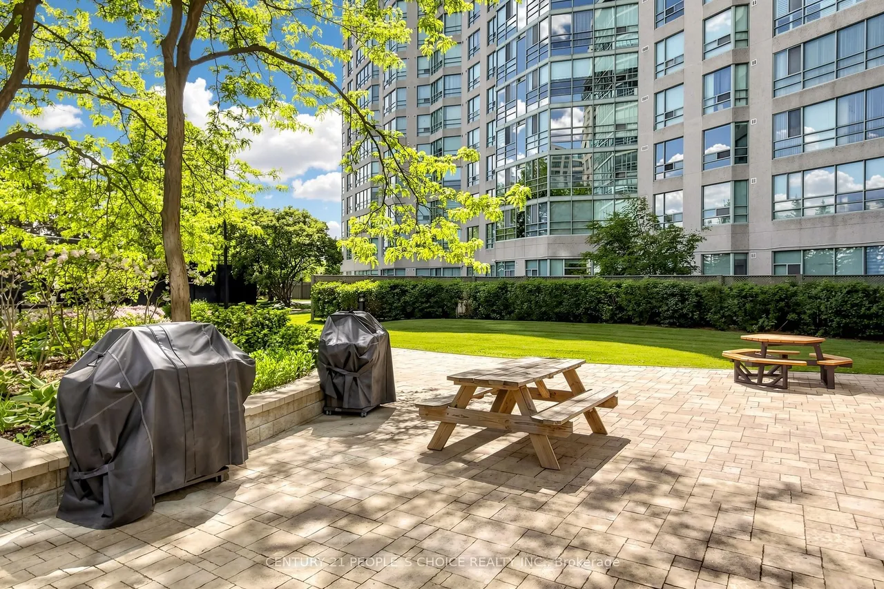 7805 Bayview Avenue, Unit 413 — photo 50