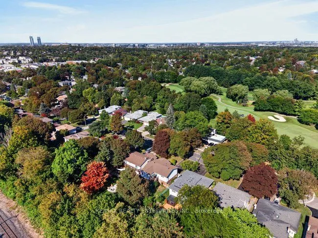 174 Bayview Fairways Drive — photo 38