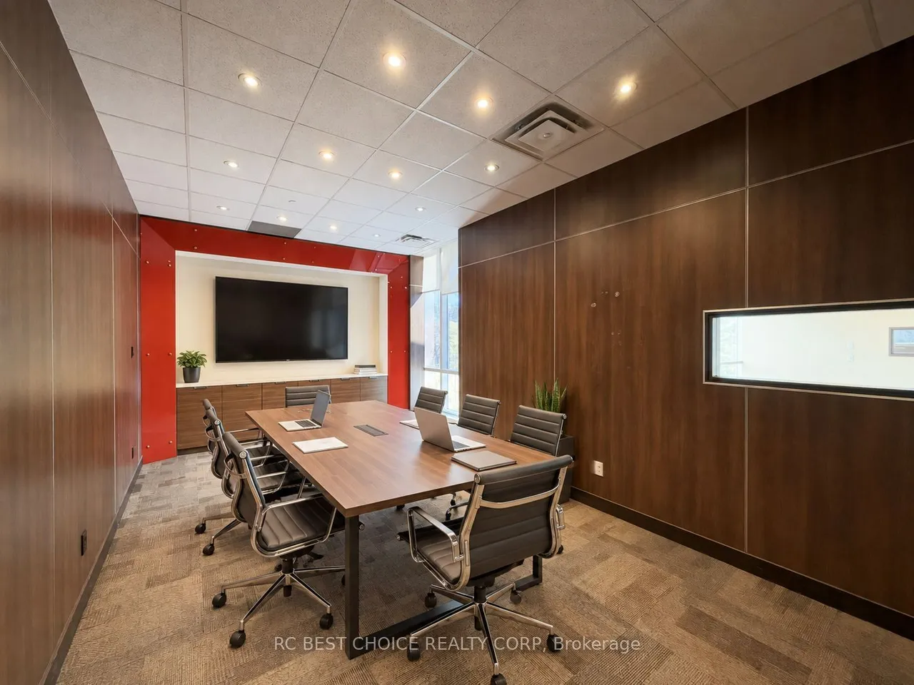 20 Gibson Avenue, Unit 201 — photo 3