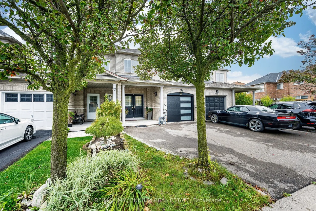 90 Ronan Crescent — photo 3
