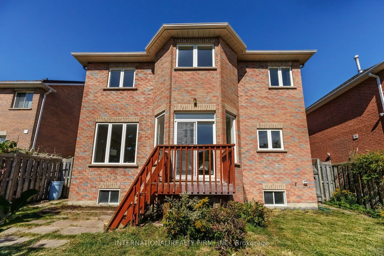 95 Gillingham Avenue — photo 39