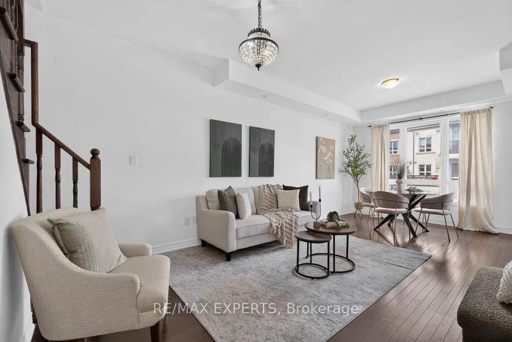 125 Kayla Crescent, Unit 19 — photo 2
