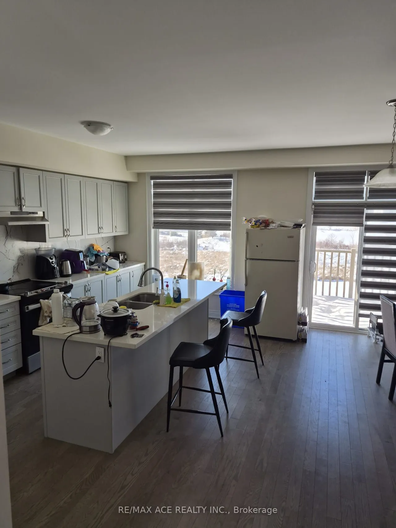 32 Andress Way — photo 5