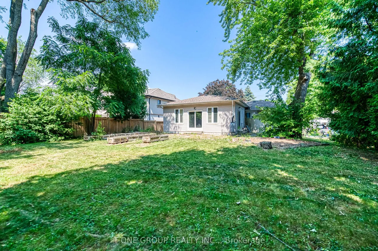 64 Hawkridge Avenue — photo 44