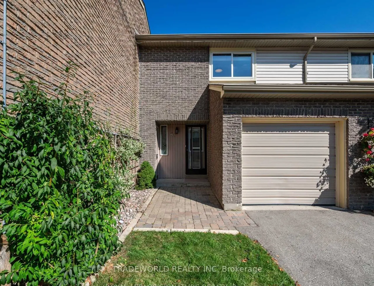 60 Camelot Way — photo 23
