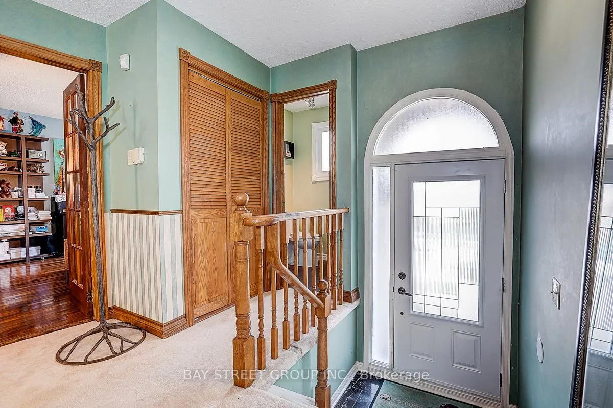 304 Charlton Avenue — photo 3