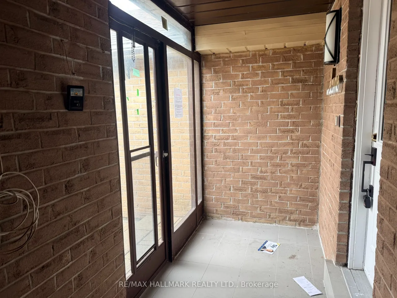 17 Old Wellington Street — photo 3