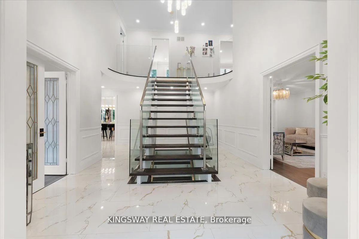 265 Wycliffe Avenue — photo 2