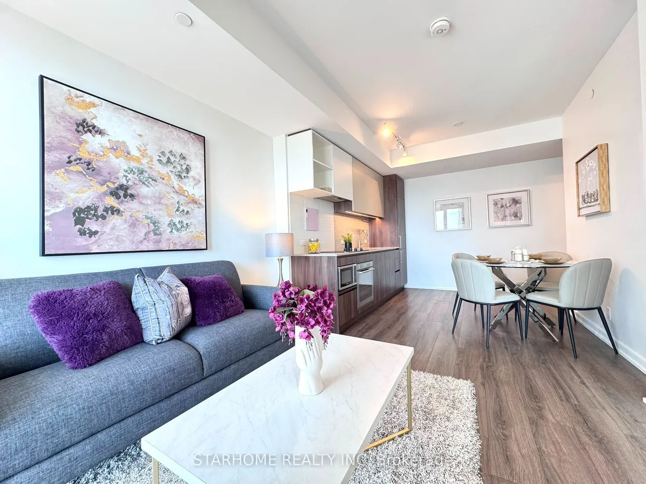 1000 Portage Parkway, Unit 1515