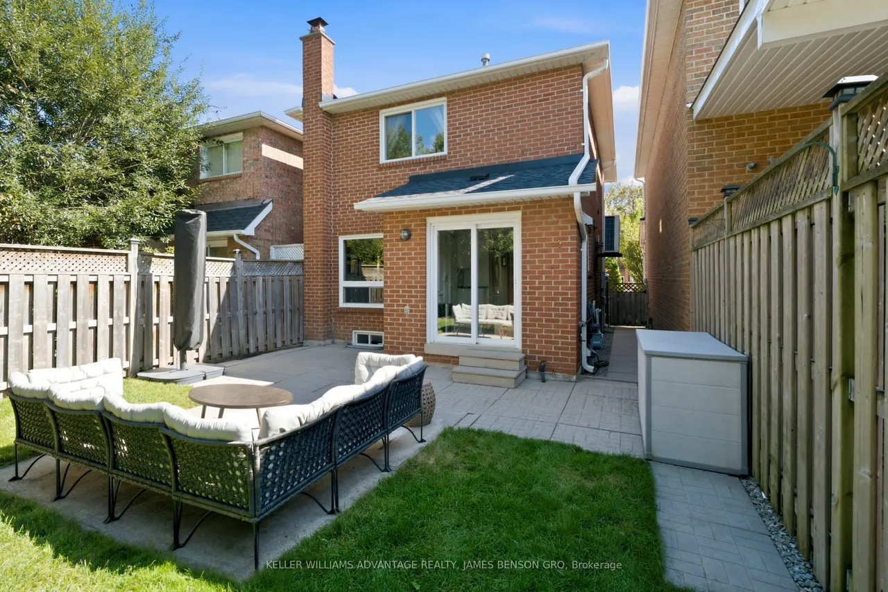 38 White Boulevard — photo 43
