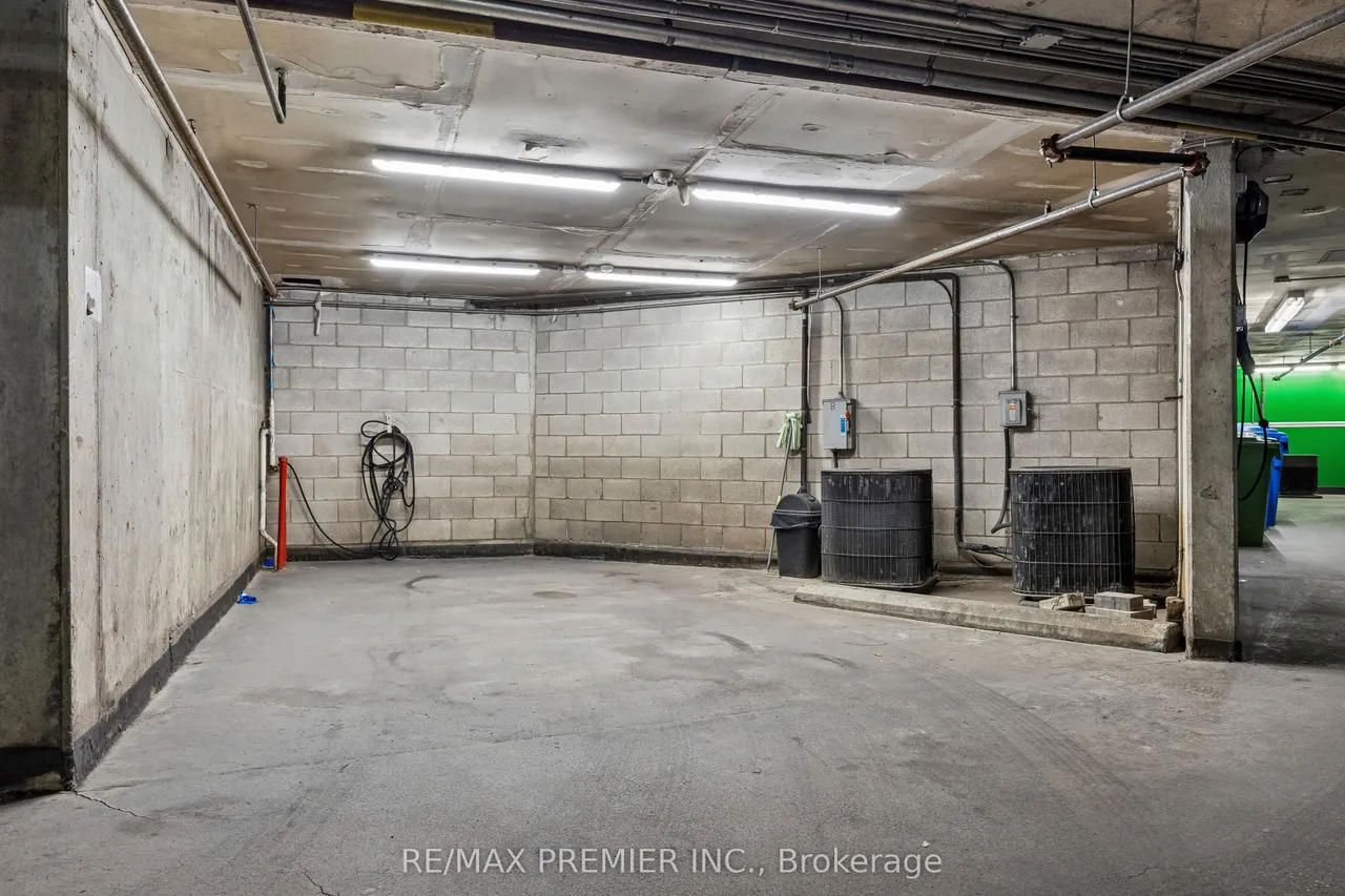 100 Arbors Lane — photo 47