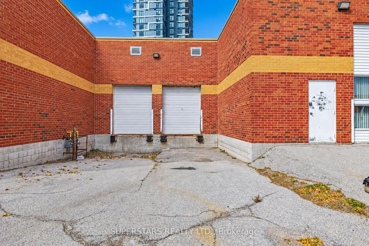 158 Anderson Avenue, Unit 11 — photo 20