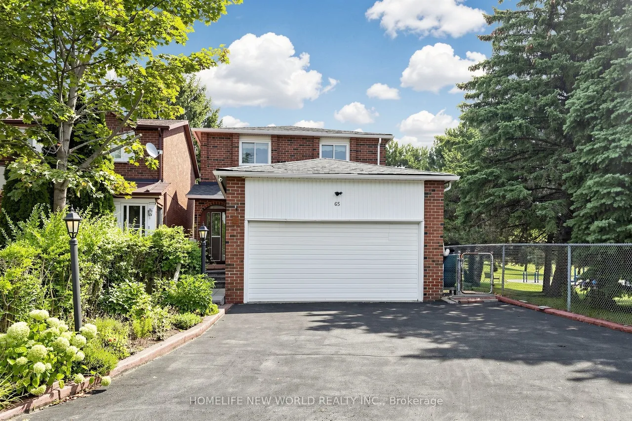 65 Tangmere Crescent — photo 2