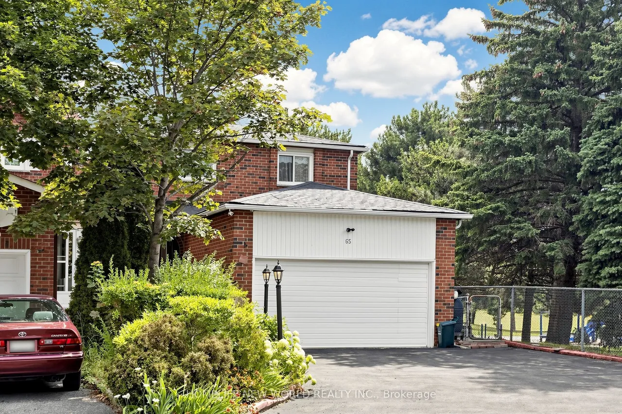 65 Tangmere Crescent — photo 3