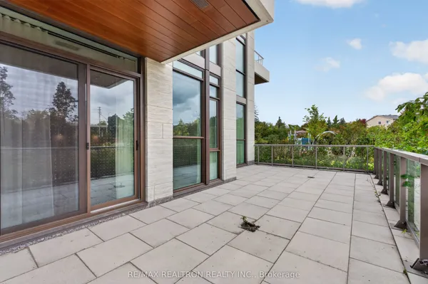 397 Royal Orchard Boulevard, Unit 108
