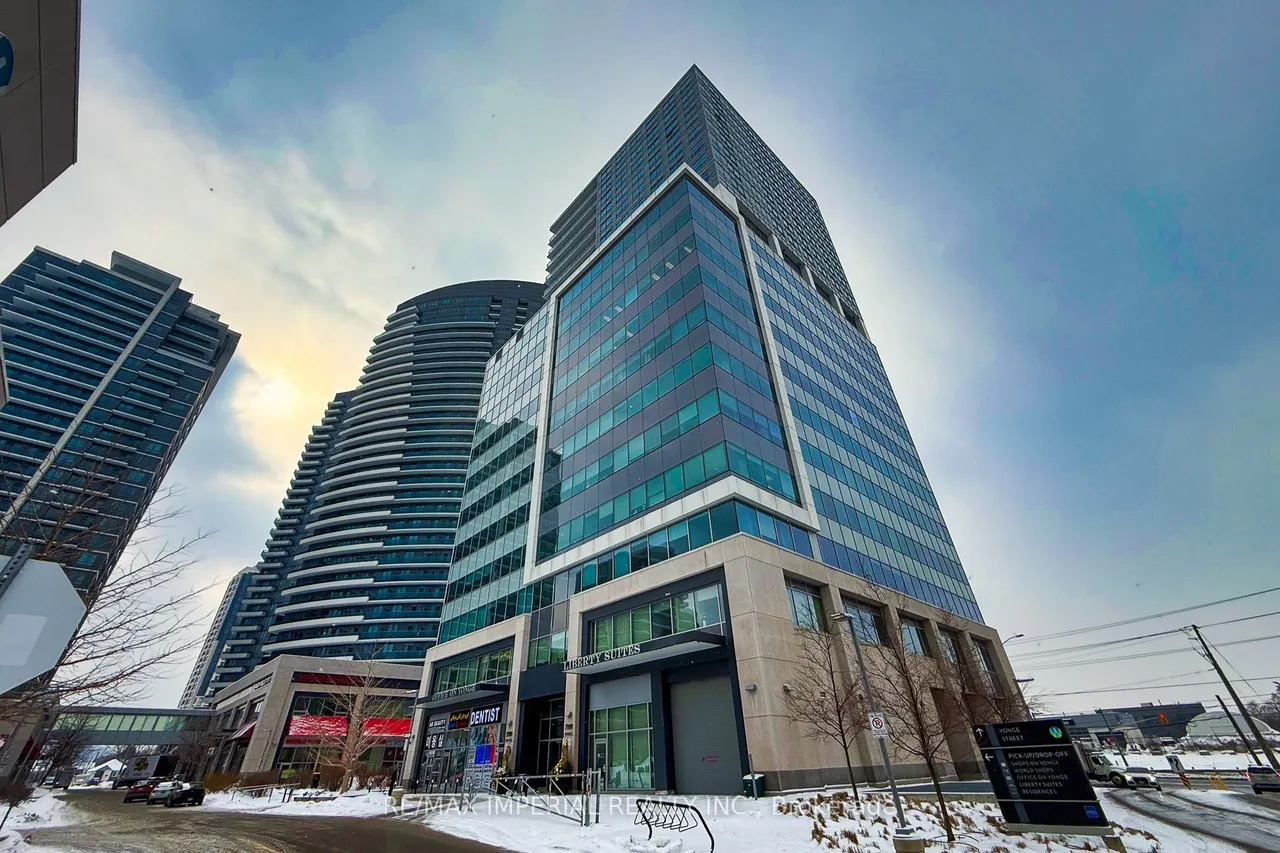 7191 Yonge Street, Unit 803 — photo 3