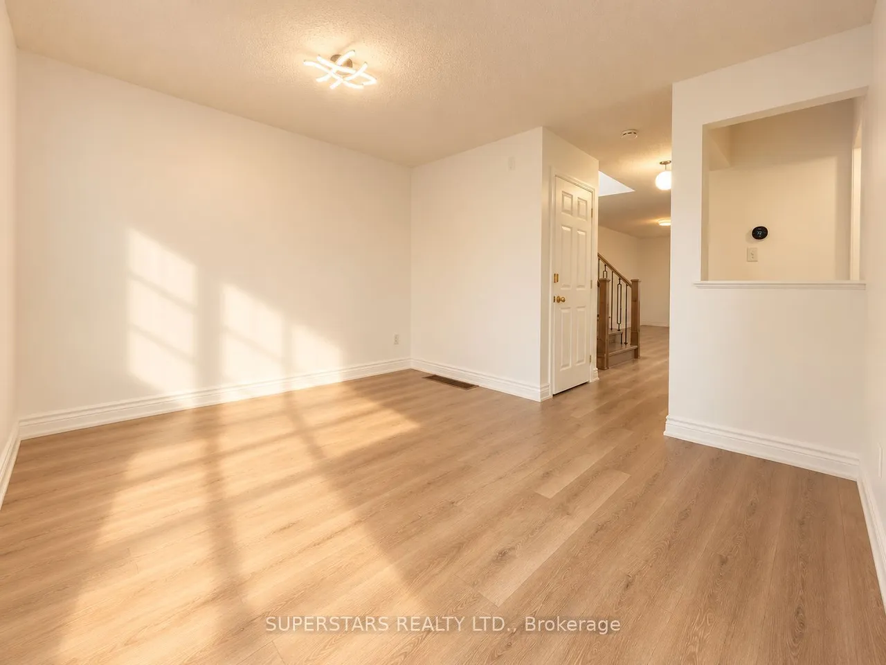 170 South Unionville Avenue — photo 3