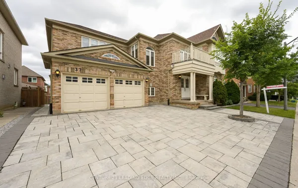 37 Drawbridge Drive — photo 2