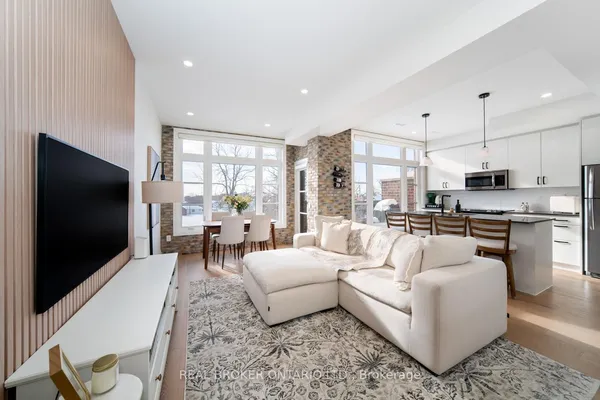 8167 Kipling Avenue, Unit 48