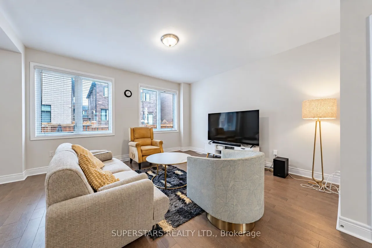 16 Lepp Drive — photo 3