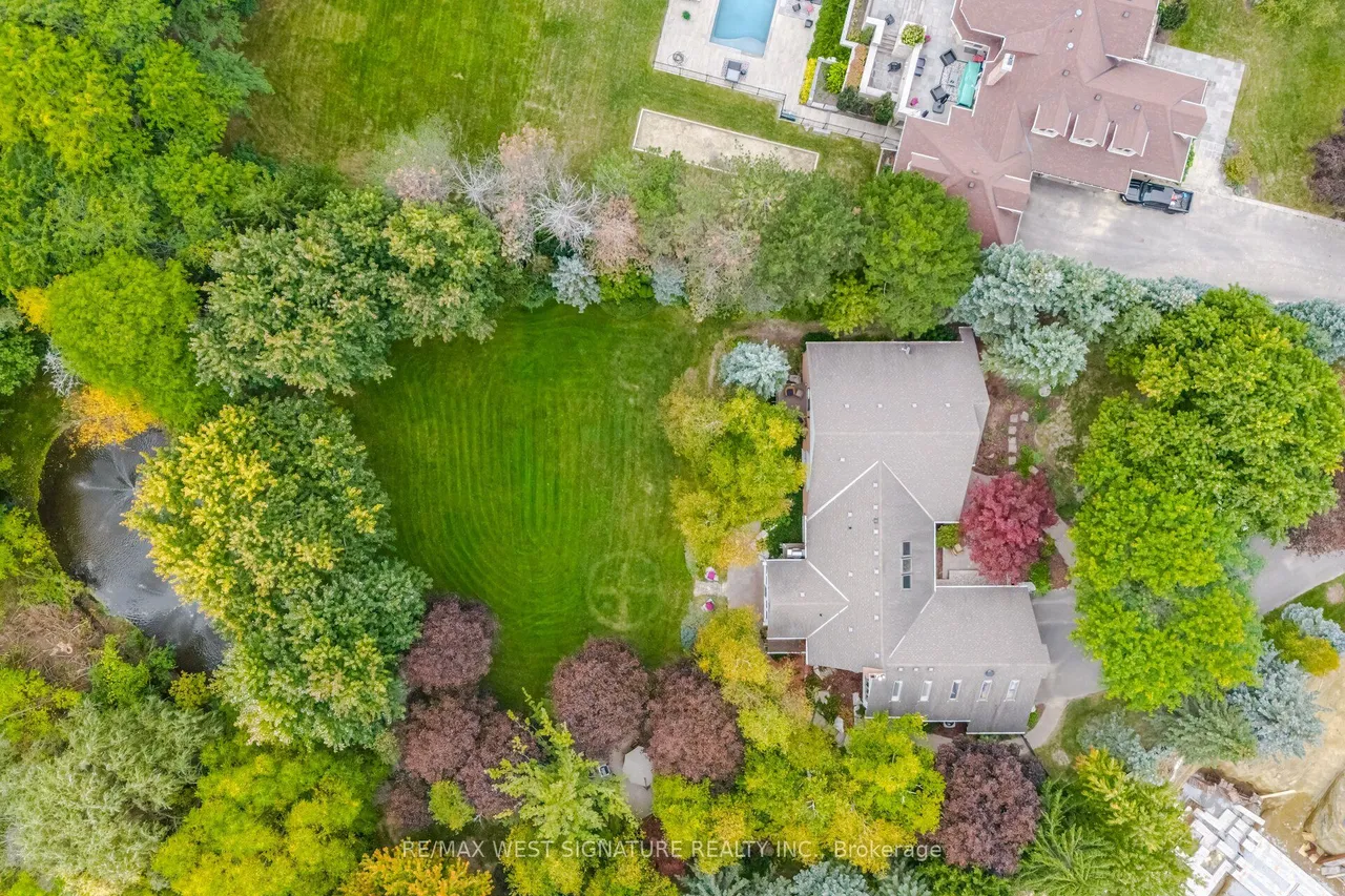 42 Hedgerow Court — photo 48