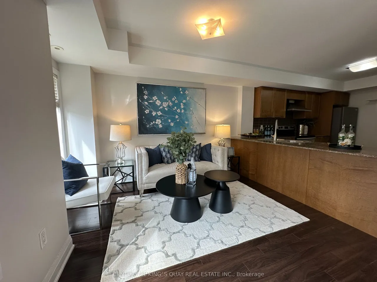 318 John Street, Unit 241 — photo 3