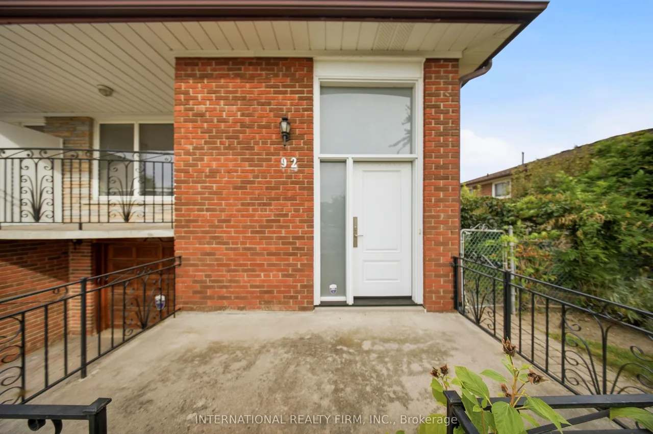 92 Andrew Park — photo 2