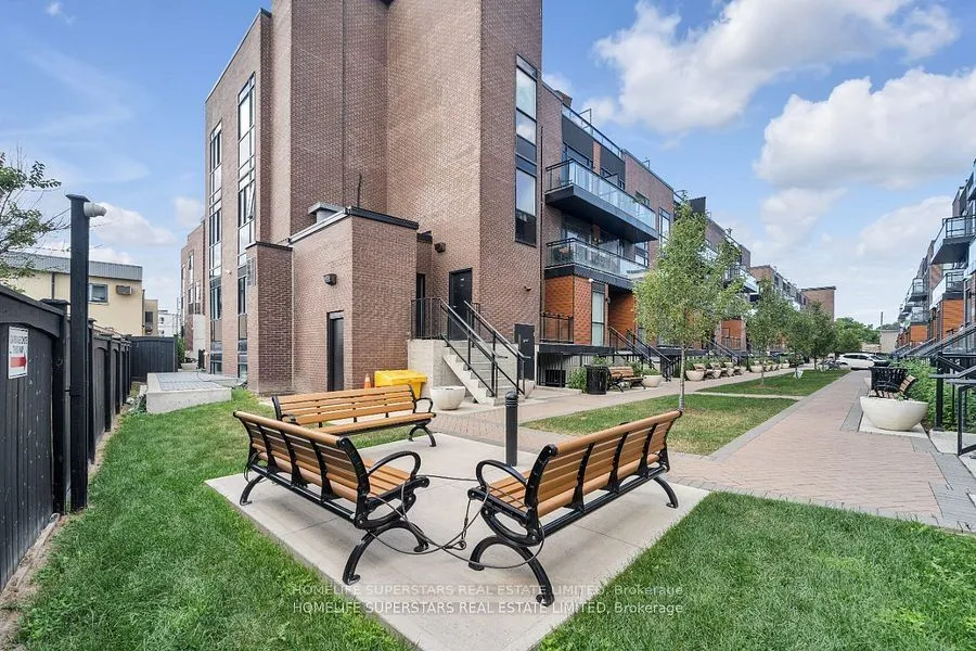 5299 Highway 7 Street, Unit C-302 — photo 15