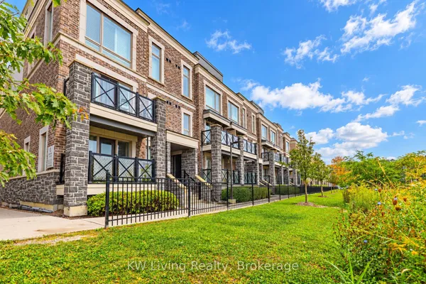 20 Dunsheath Way, Unit 318