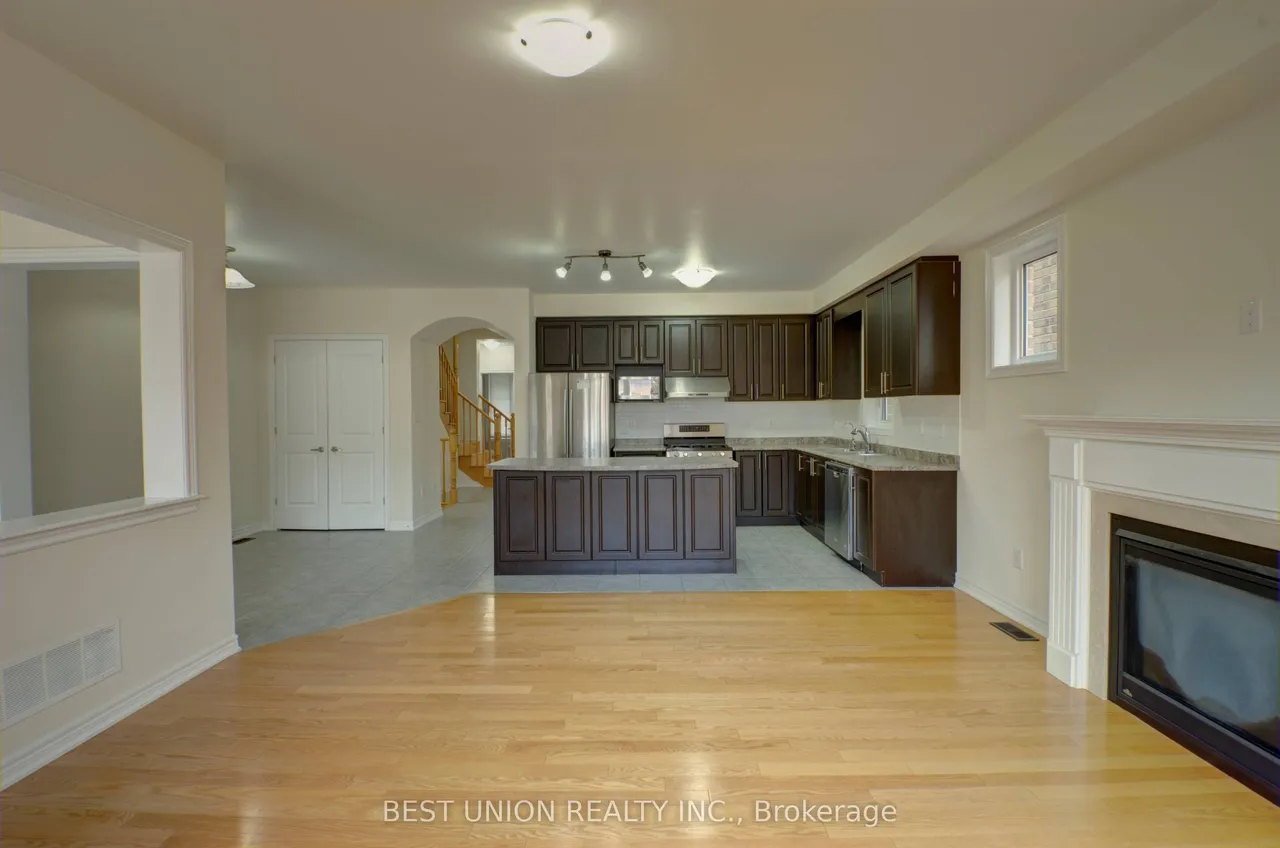 196 Donald Sim Avenue — photo 3