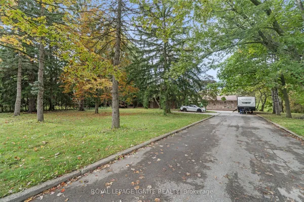 8 Ridgevale Drive — photo 2