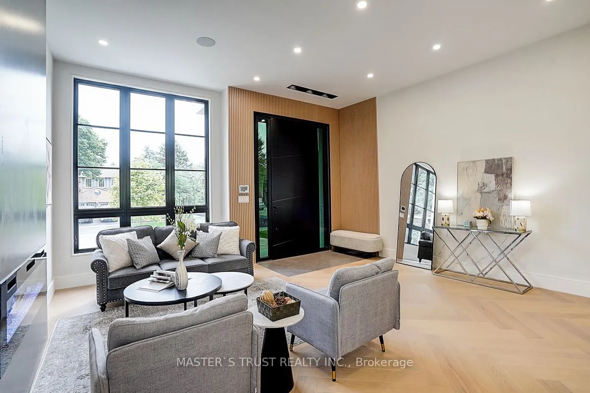 202 Carlton Road — photo 3