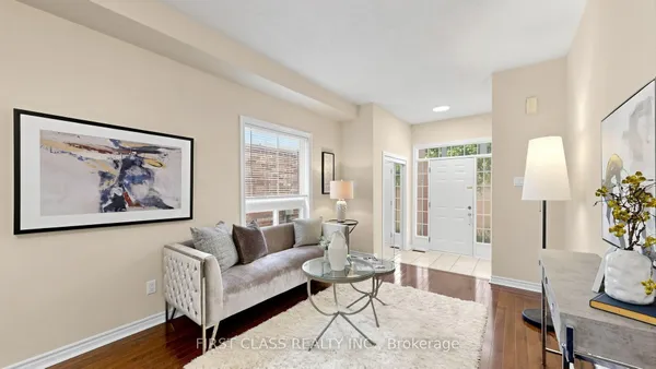 89 Castan Avenue — photo 2