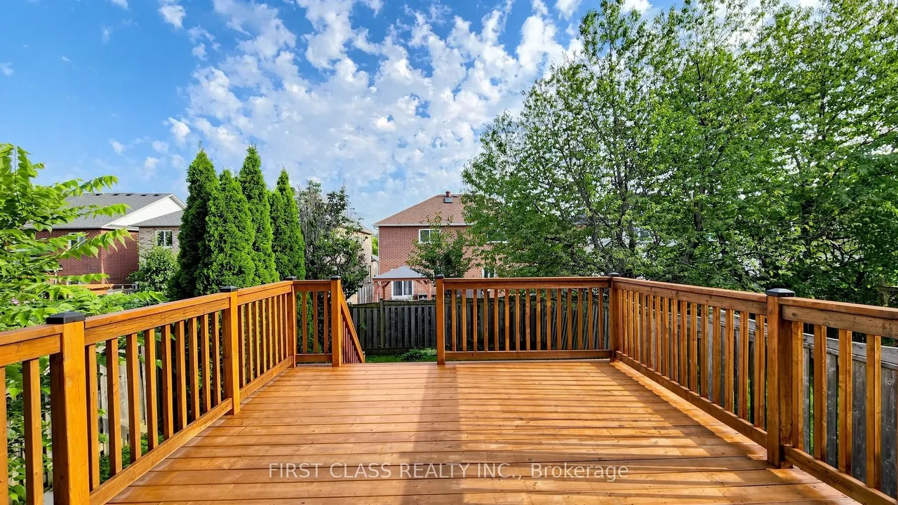 89 Castan Avenue — photo 37