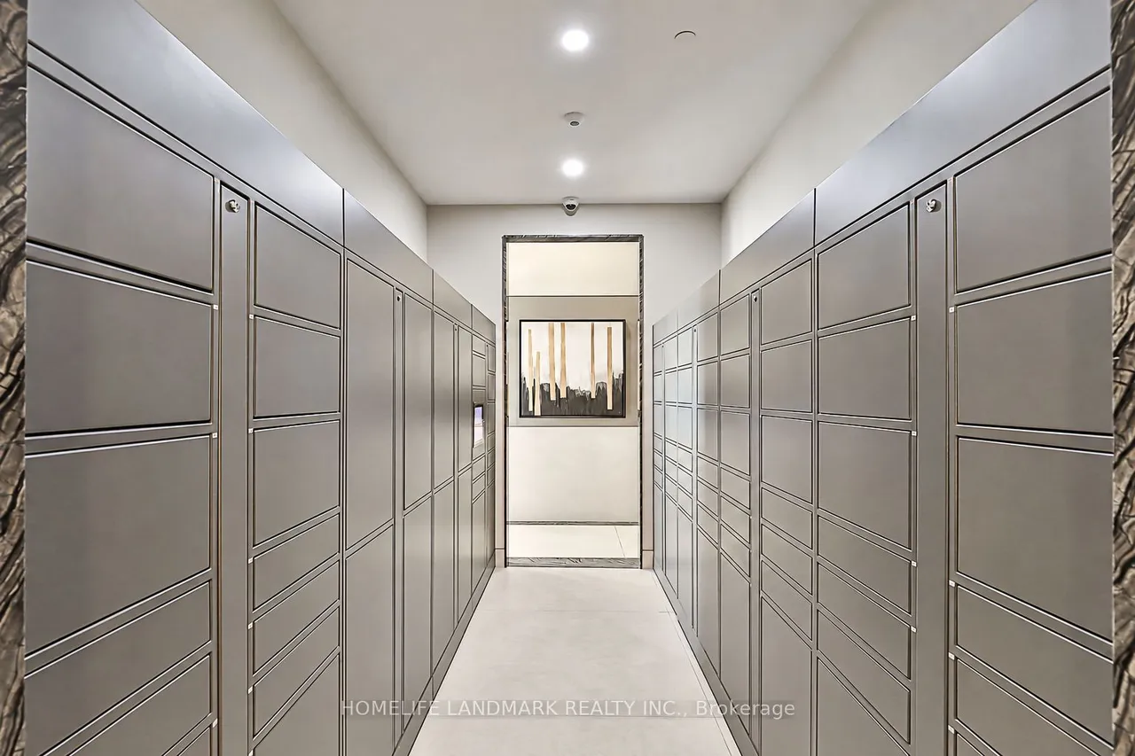 10 Gatineau Drive, Unit 210 — photo 40