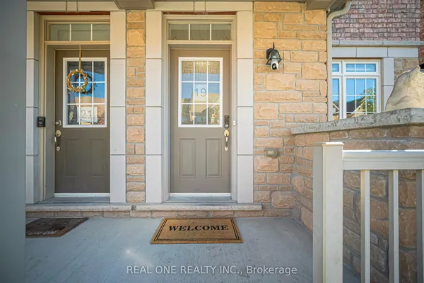 19 Begonia Street — photo 2