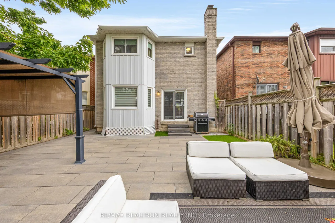 51 Chilmar Crescent — photo 40