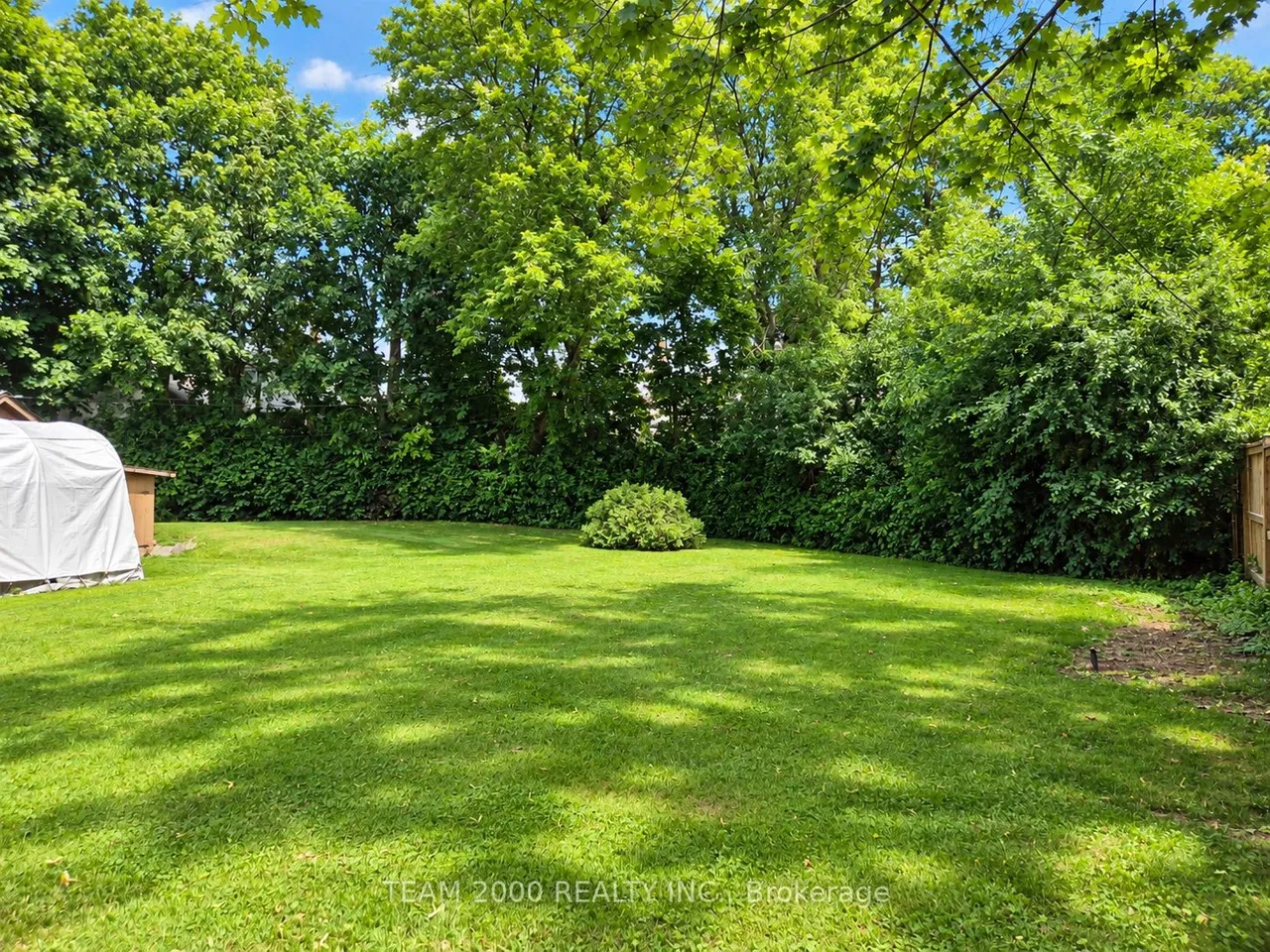 15 Fran Drive — photo 2