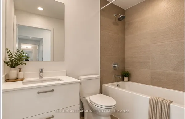 50 Upper Mall Way, Unit 2510 — photo 2