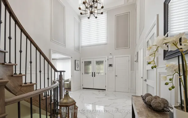 7 Kimbark Crescent — photo 2