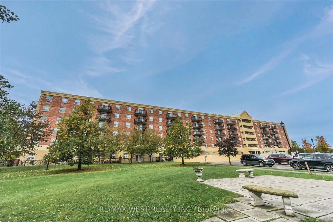 7373 Martin Grove Road, Unit 319 — photo 2