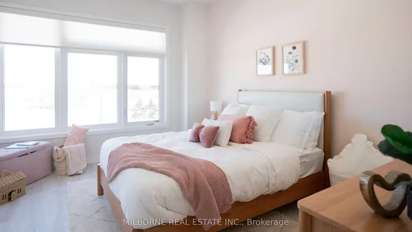 180 Arthur Plaxton Way — photo 2
