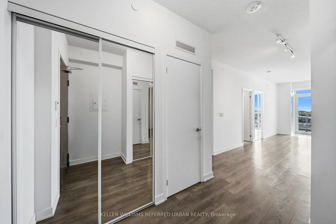 38 Honeycrisp Crescent, Unit 706 — photo 3
