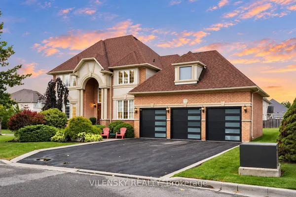 405 Athabasca Drive — photo 2