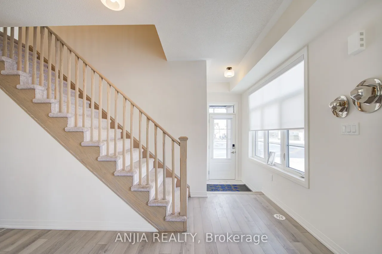 111 Carneros Way — photo 3