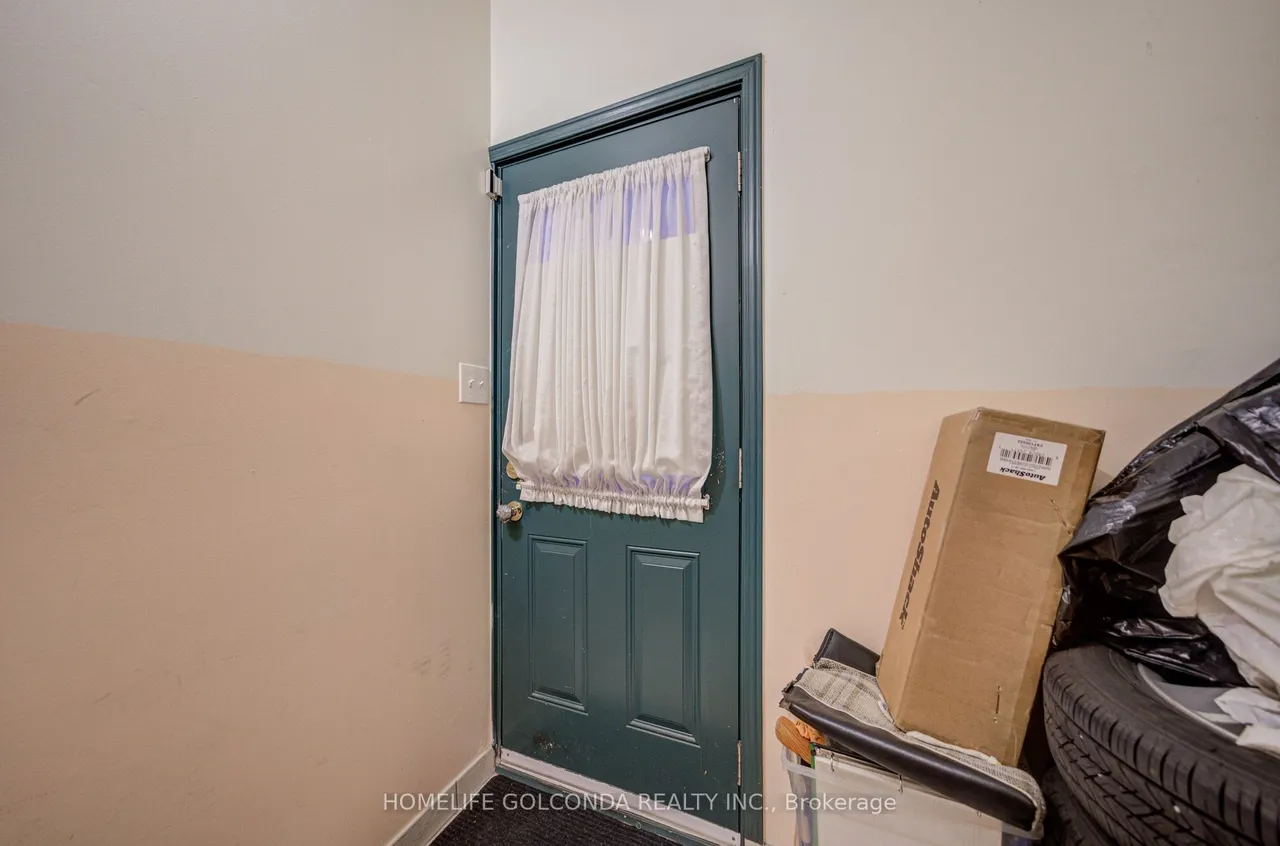 25 Eastpine Drive — photo 40